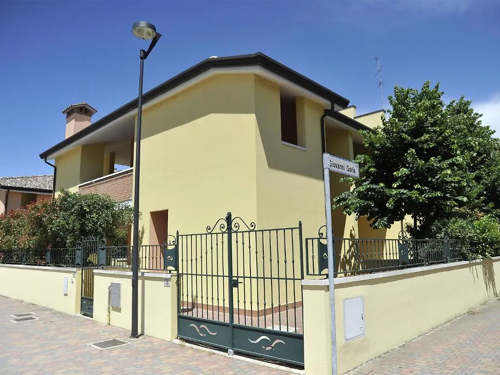 Residence Mediterraneo Lido delle Nazioni Holiday home