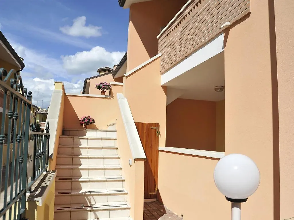 Residence Mediterraneo Lido delle Nazioni Holiday home