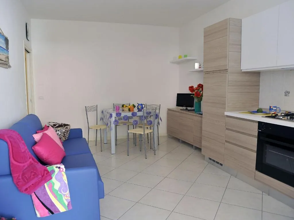 Residence Mediterraneo Lido delle Nazioni Holiday home