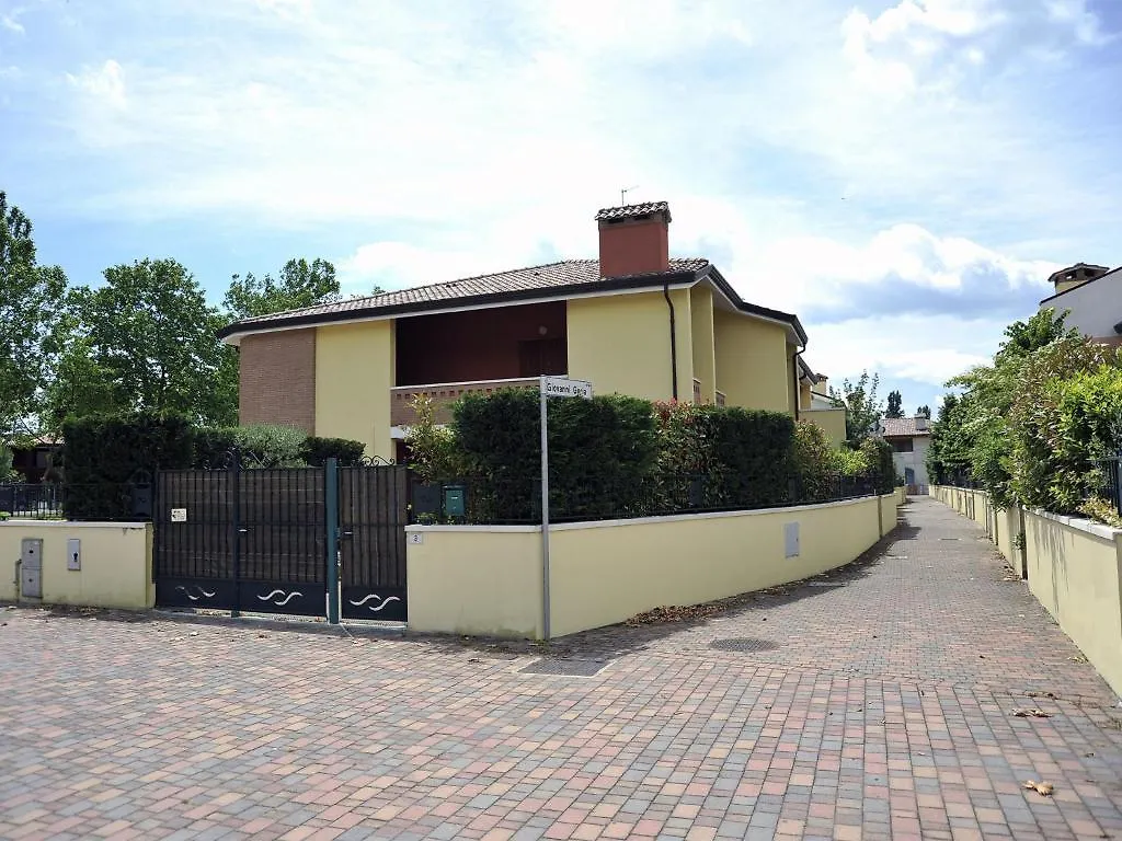 Residence Mediterraneo Lido delle Nazioni 0*,  Italy