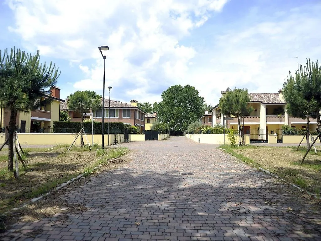 Residence Mediterraneo Lido delle Nazioni Holiday home